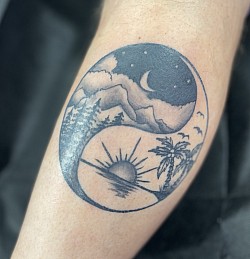 Custom yin yang